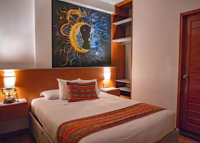 Chakana Hotel 3*